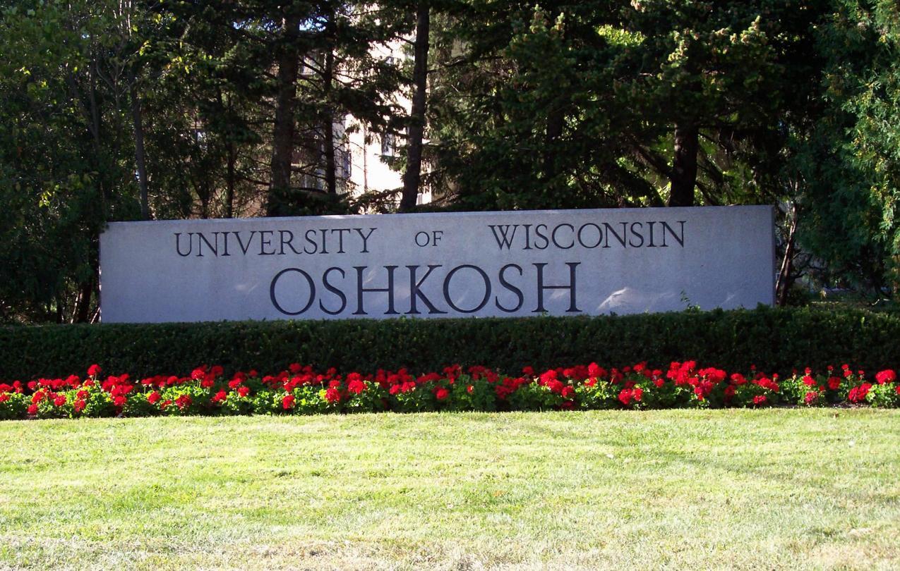 UW Oshkosh sign